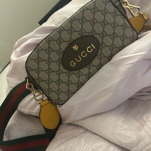 Gucci Beige and Brown Women's Bag